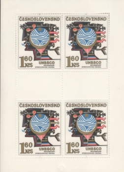 2077 / 2081 PL ** - 1974