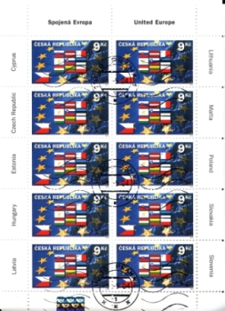 0395 PL ● - 2004