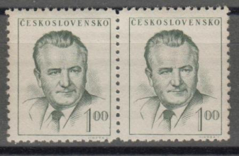 0666 pár vodorovně ** - 1952