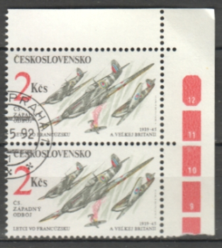 3009 pár - svisle ● - 1992