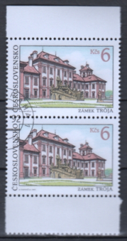 3018 pár - svisle ● - 1992