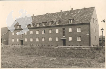 Neznámé město - D  xxxx 95 014 **