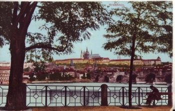 Hradčany 19xx 95 243 ●