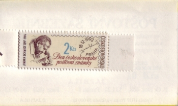 A 92 / 008 ** - 1992