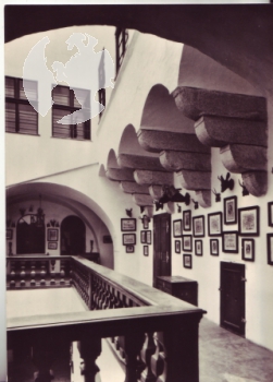 Český Šternberk (hrad) xxxx 95 068 **
