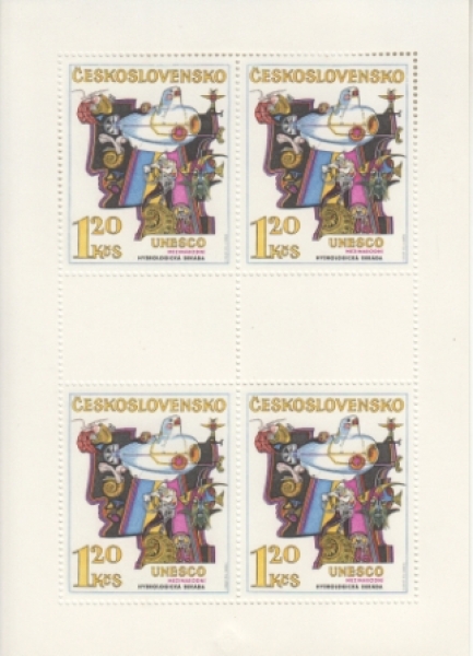 2079 PL ** - 1974