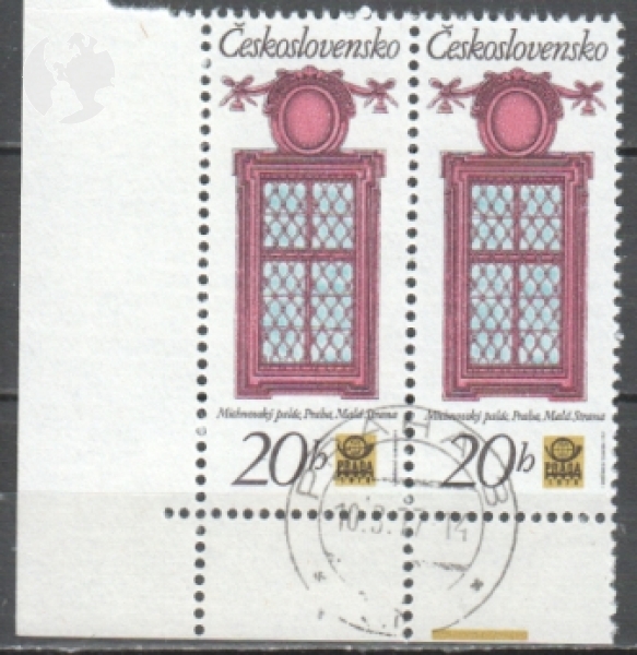 2240 pár ● - 1977