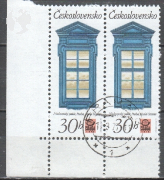 2241 pár ● - 1977