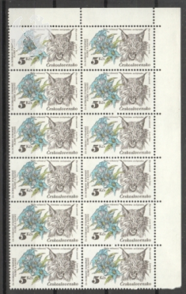 2587 / 2592  - větší celek 12 známek ** - 1983