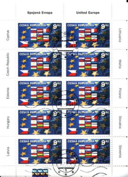 0395 PL ● - 2004