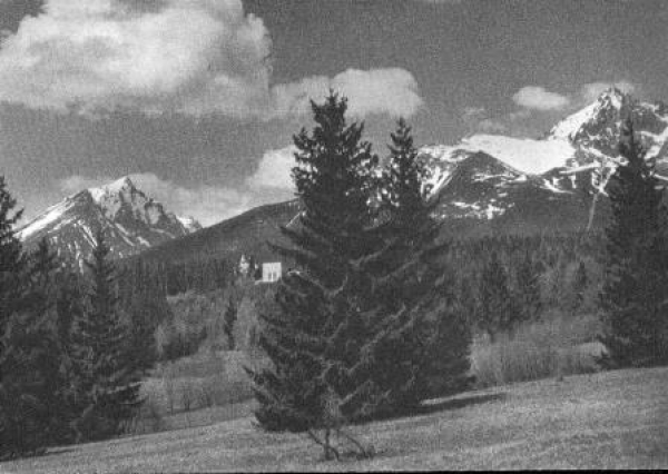 CPH 002 / 34 ** - Bildpostkarte - Slavkovský a Lomnický štít - 1950