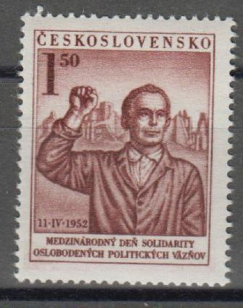 0644 ** - 1952
