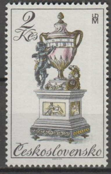 2404 ** - 1979e