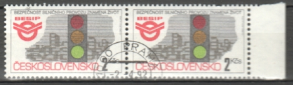 3005 pár - vodorovně ● - 1992