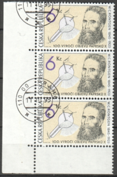 0094 - třípáska - svisle ● - 1995