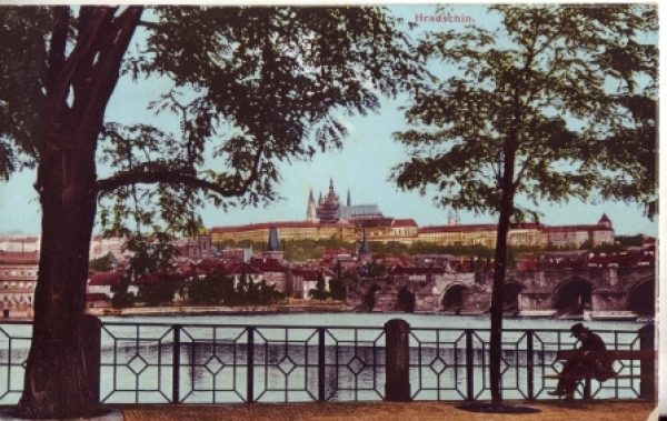 Hradčany 19xx 95 243 ●