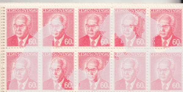 A 76 / 004 ** - 1976